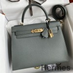 Hermes Kelly Sellier 28 Handmade Bag In Vert Amande Epsom Calfskin