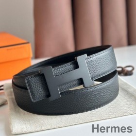 Hermes Constance Reversible Belt 38MM in Clemence Leather with Black Buckle