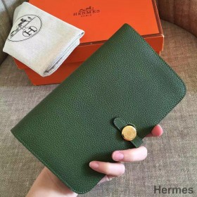 Hermes Dogon Duo Wallet In Green Clemence Leather