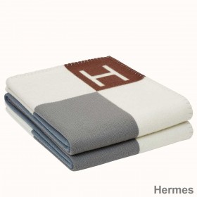 Hermes Ecru Gris Avalon Vibration Throw Blanket
