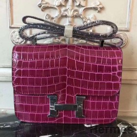 Hermes Fuchsia Constance MM 24cm Crocodile Bag