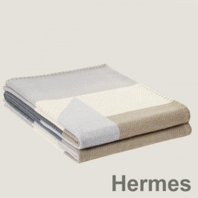 Hermes H Drapeau Blanket in Acier and Perle Cashmere