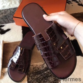 Hermes Izmir Sandals In Bordeaux Shiny Niloticus Crocodile