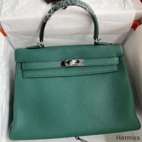 Hermes Kelly Retourne 32 Handmade Bag In Malachite Clemence Leather