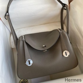 Hermes Lindy 26 Handmade Bag In Etain Clemence Leather