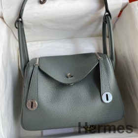 Hermes Lindy 26 Handmade Bag In Vert Amande Clemence Leather