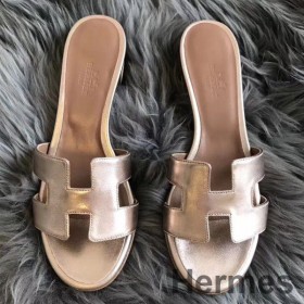 Hermes Oasis Sandals In Champagne Swift Leather
