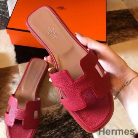 Hermes Oran Slide Sandals In Red Clemence Leather