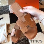 Hermes Oran Slide Sandaler I Guld Epsom Perforeret Kalveskind