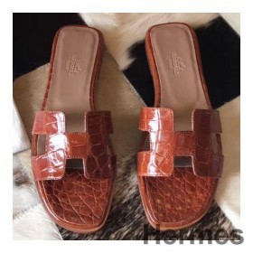 Hermes Oran Sandaler I Skinnende Orange Niloticus Krokodille