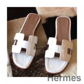 Hermes Oran Sandaler I Skinnende Hvid Niloticus Krokodille