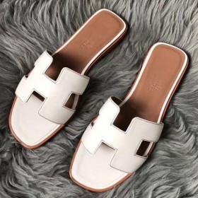 Hermes Oran Sandaler I Hvid Swift Læder